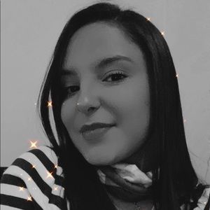 Meet your Posher, Gloriana